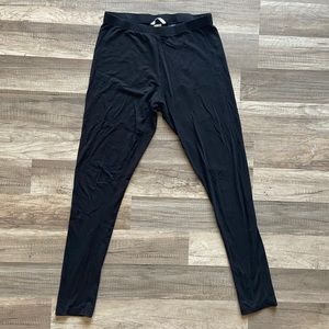 Women’s Size Medium Black High-waisted Leggings